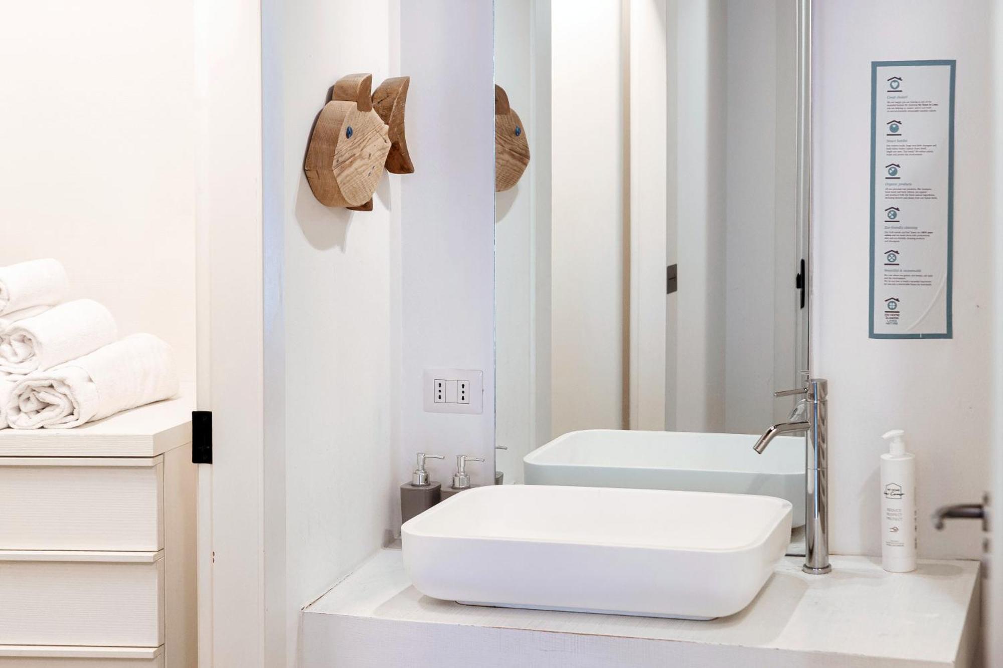 Corte Delle Rondini - Bymyhomeincomo Ngoại thất bức ảnh