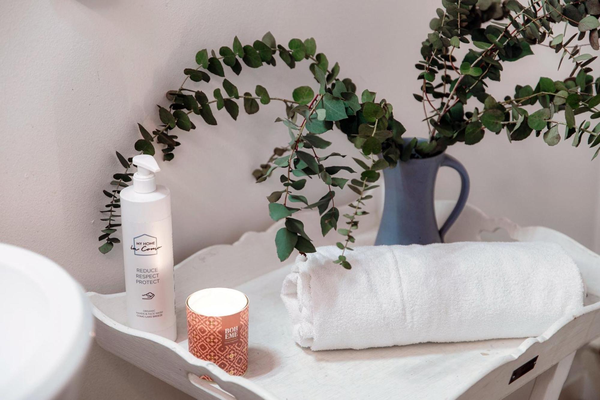 Corte Delle Rondini - Bymyhomeincomo Ngoại thất bức ảnh