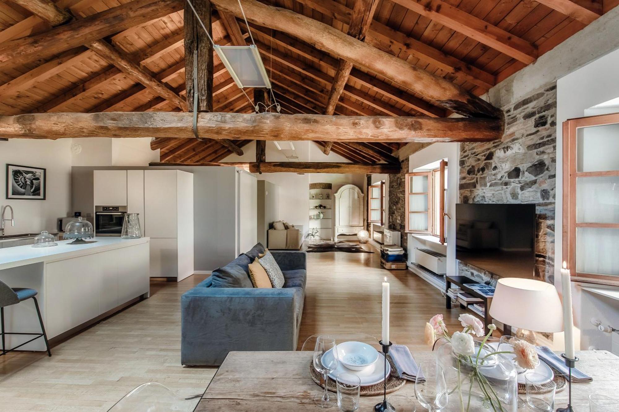 Corte Delle Rondini - Bymyhomeincomo Ngoại thất bức ảnh