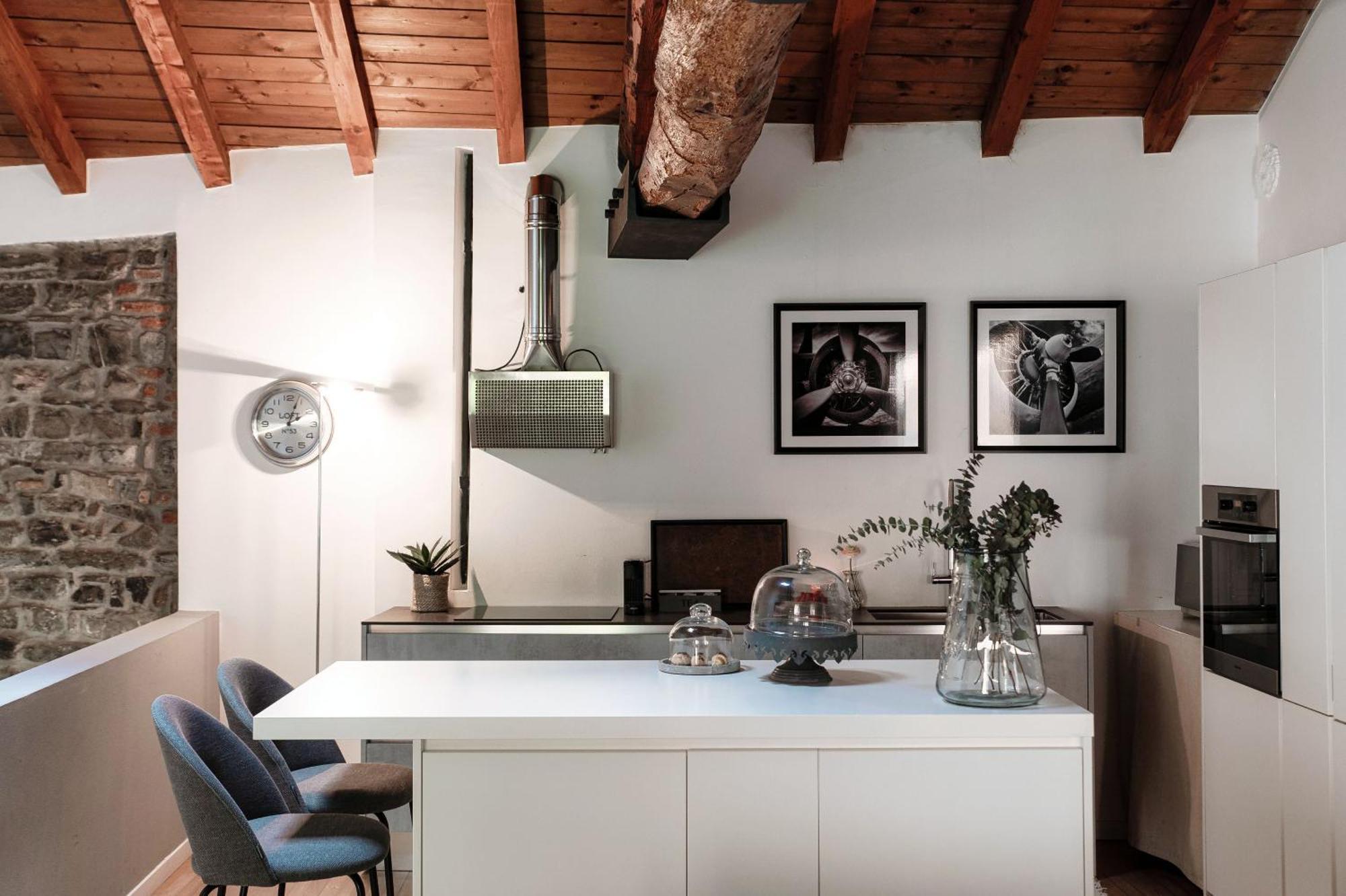 Corte Delle Rondini - Bymyhomeincomo Ngoại thất bức ảnh