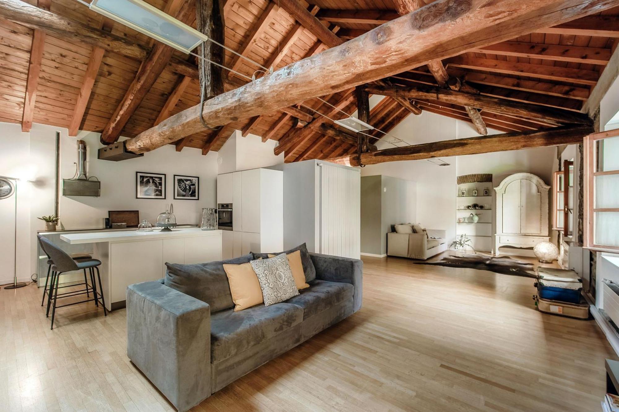 Corte Delle Rondini - Bymyhomeincomo Ngoại thất bức ảnh